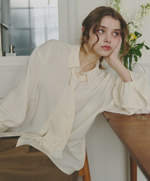 volume sleeve frill tie blouse / タイ付きブラウス（シャツ/ブラウス