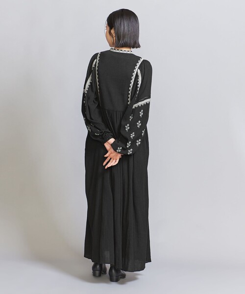 NE QUITTEZ PAS!（ヌキテパ）の「＜ne Quittez pas＞リーフエンブロイ