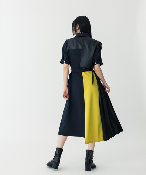 UNITED TOKYO（ユナイテッドトウキョウ）の「ダブルベルトハーフシャツ