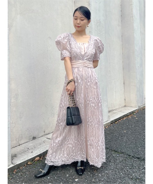 LILY BROWN（リリーブラウン）の「レイヤードシャイニーグラスドレス