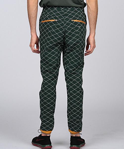 GYAKUSOU（ギャクソウ）の「NIKE(ナイキ） GYAKUSOU シールドランナー