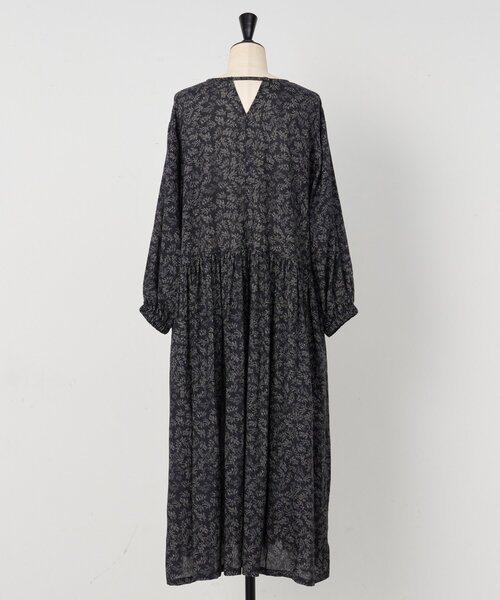 セール】リーフプリントギャザーワンピース（ワンピース）｜BEARDSLEY