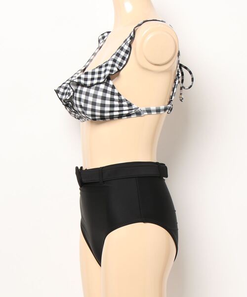 Darich（ダーリッチ）の「ギンガムチェックフリルビキニ（水着）」 - WEAR