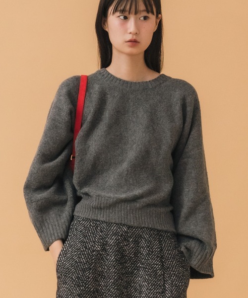 フレアスリーブニットトップス / ブラック チャコール ワイドスリーブ