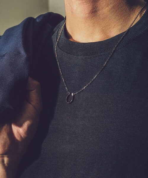 ete（エテ）の「○ホースシュー ブラックダイヤモンド ネックレス