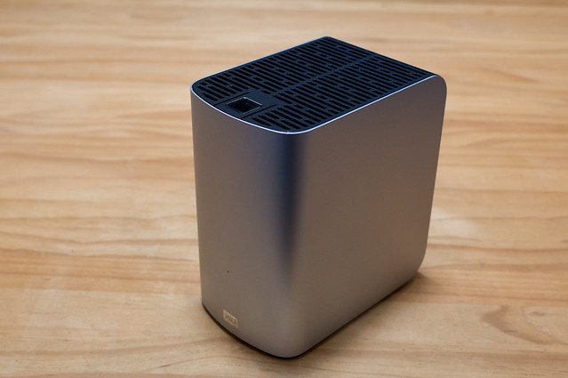 ウェスタンデジタルの「My Book Thunderbolt Duo」のHDDを交換 | 景観