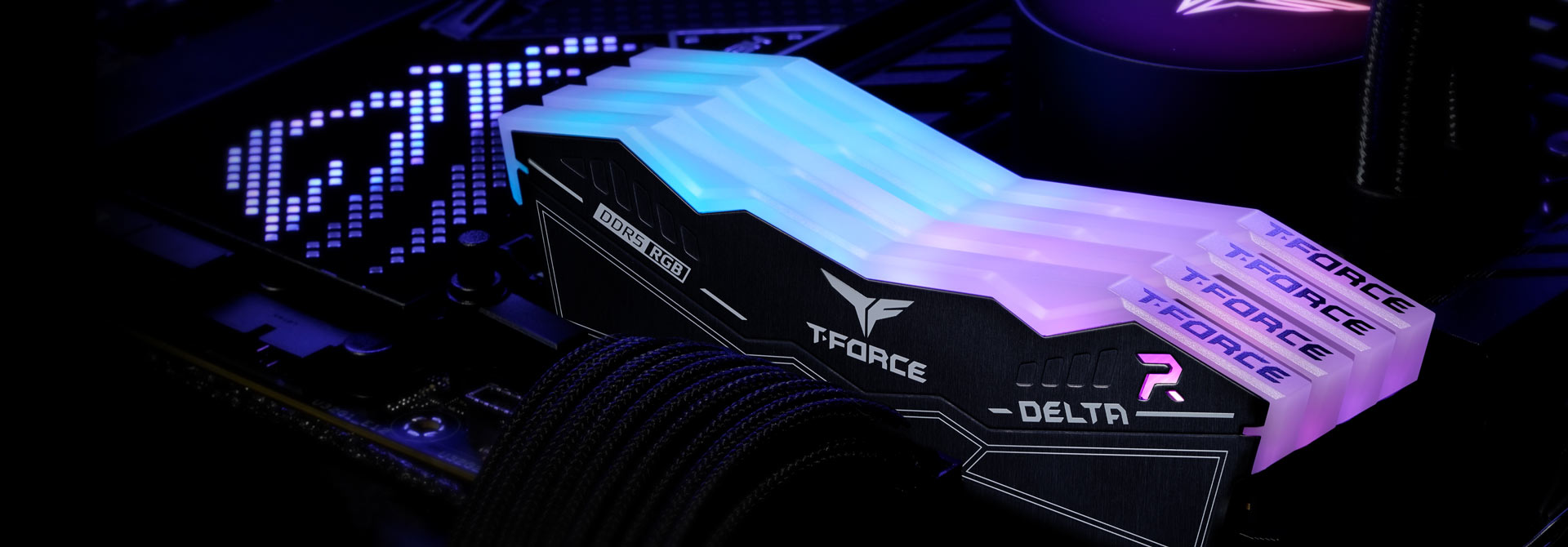 TEAMGROUP T-FORCE DELTA RGB 16GB (2x8GB) DDR5 6000MHz CL38 UDIMM