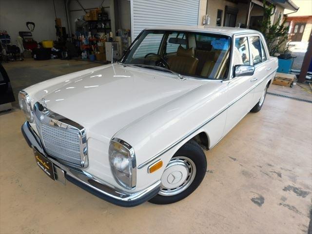 ミディアムクラス 230.4 W115/ウエスタン物右ハンドル/縦目ベンツ(栃木