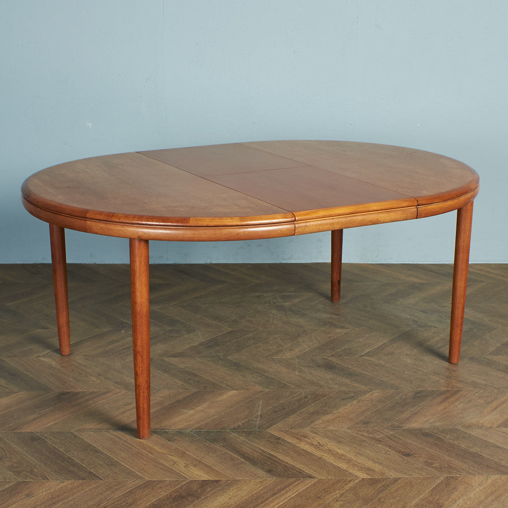 デンマーク製 ヴィンテージ チーク エクステンション ダイニング