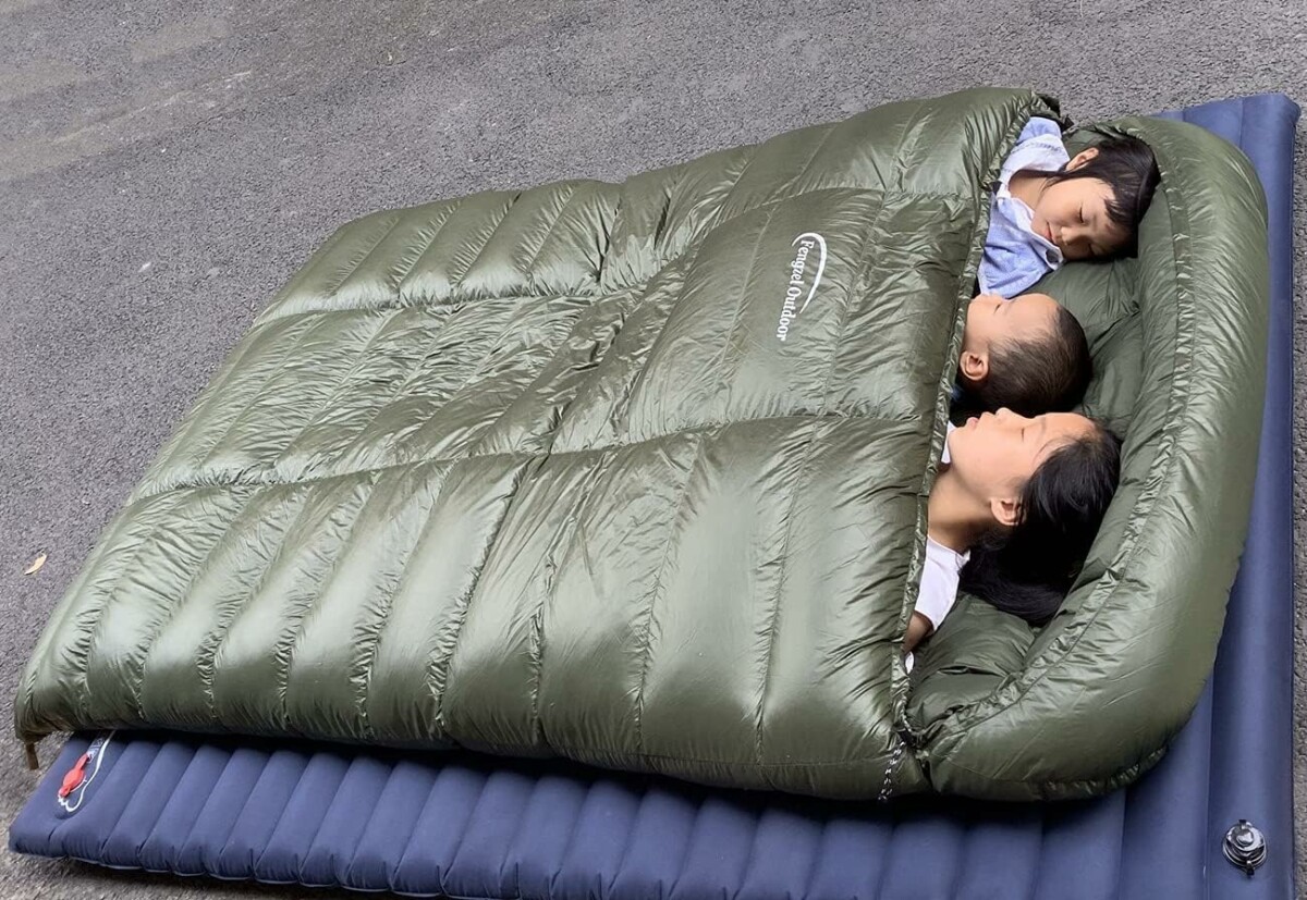 2人用寝袋おすすめ14選！コールマンなど人気メーカーのシュラフをご