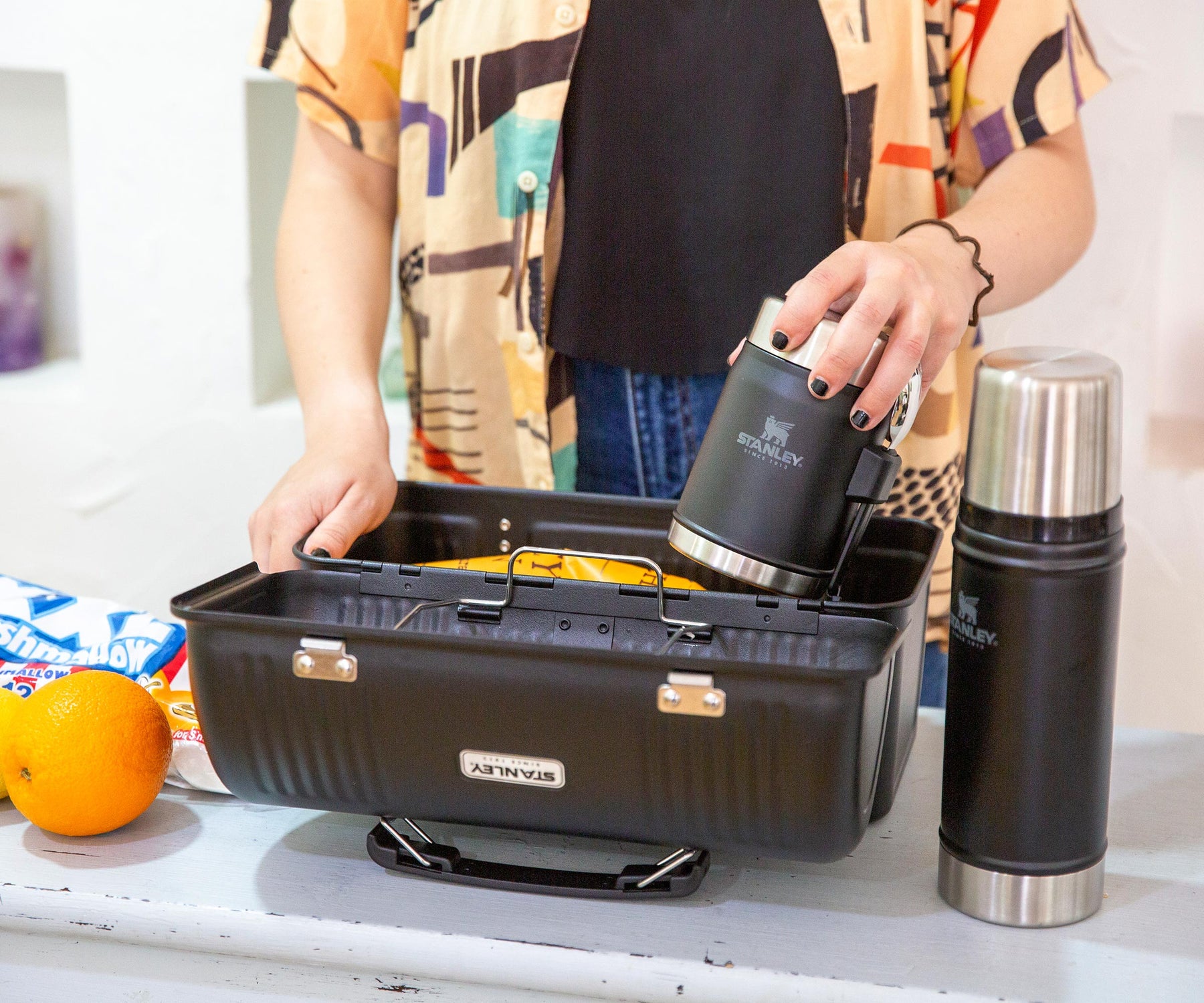 8/19〜】スタンレーの「クラシックランチボックス9.4L」ブラックが初