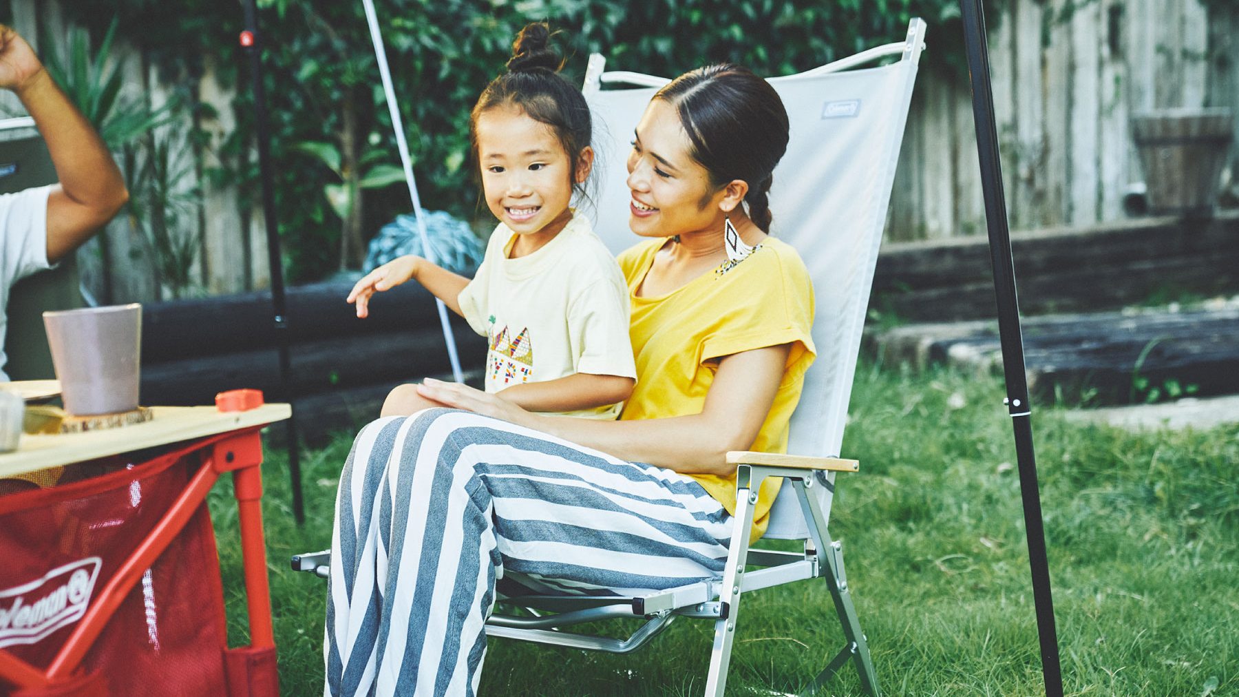 コールマン2022年新商品「フォールディングチェアワイド」 | キャンプ