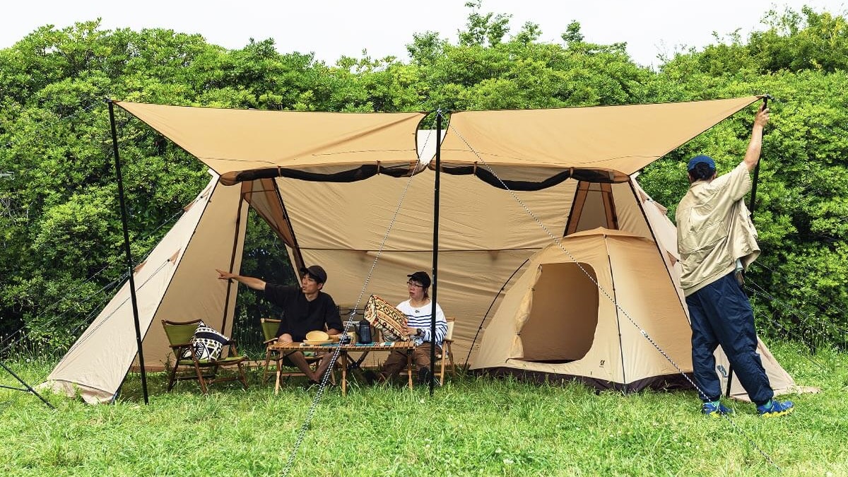 ハイランダーからツインポール型テント「A型フレーム グランピアン2