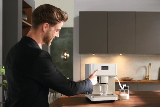 Miele - CM 6360 - Café Liégeois