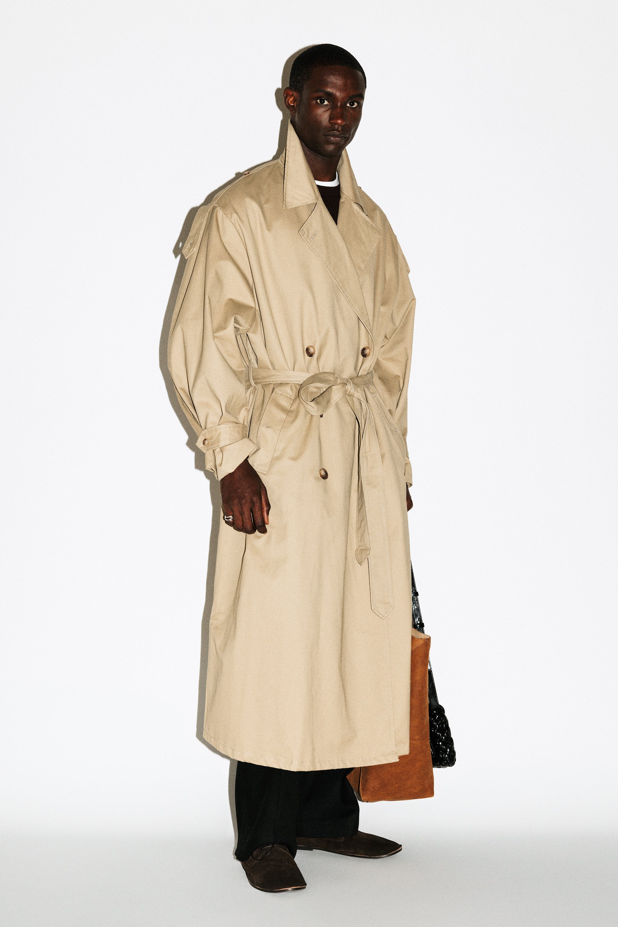 Julian Oversized Trench Coat | Washed Beige – California Arts