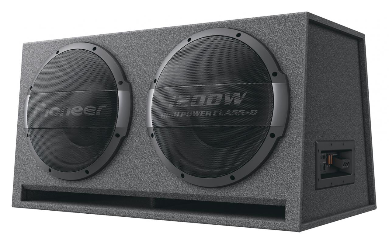 大迫力の重低音を発するパワードサブウーファー カロッツェリア TS
