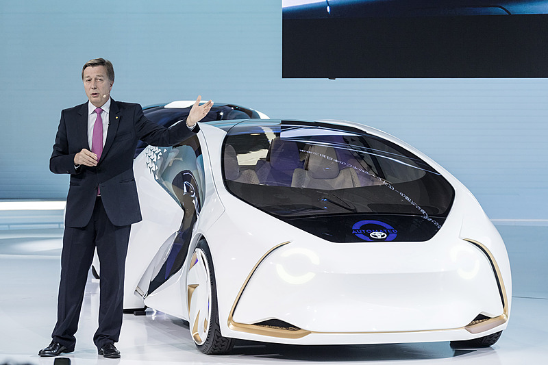 東京モーターショー2017】トヨタのテーマは「Start Your Impossible