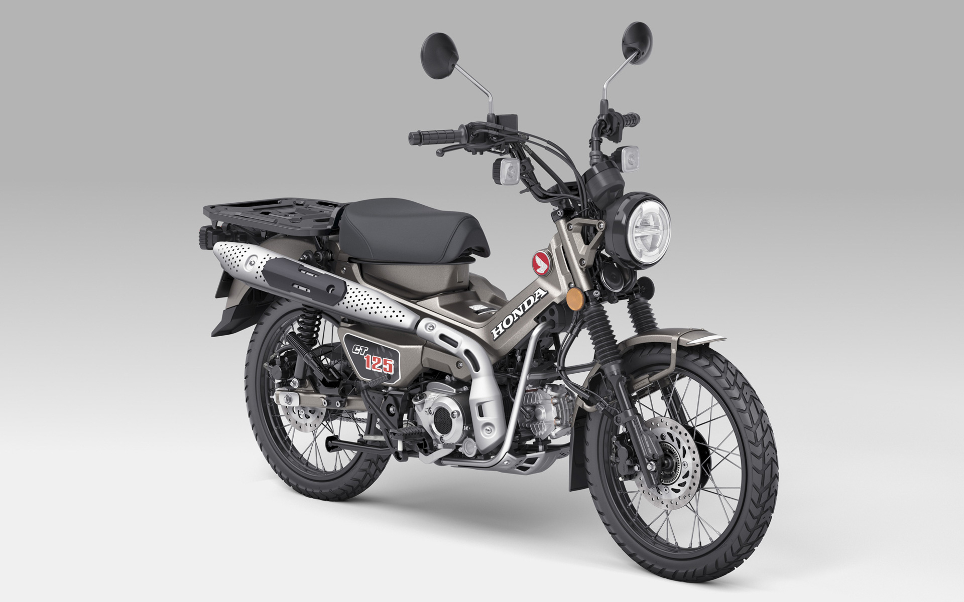 ホンダ、新エンジン搭載の「CT125・ハンターカブ」 純正アクセサリーに