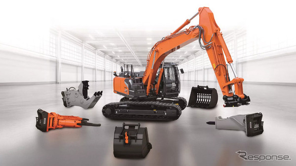 運転席から1人でアタッチメント交換を実現、日立建機が中型油圧