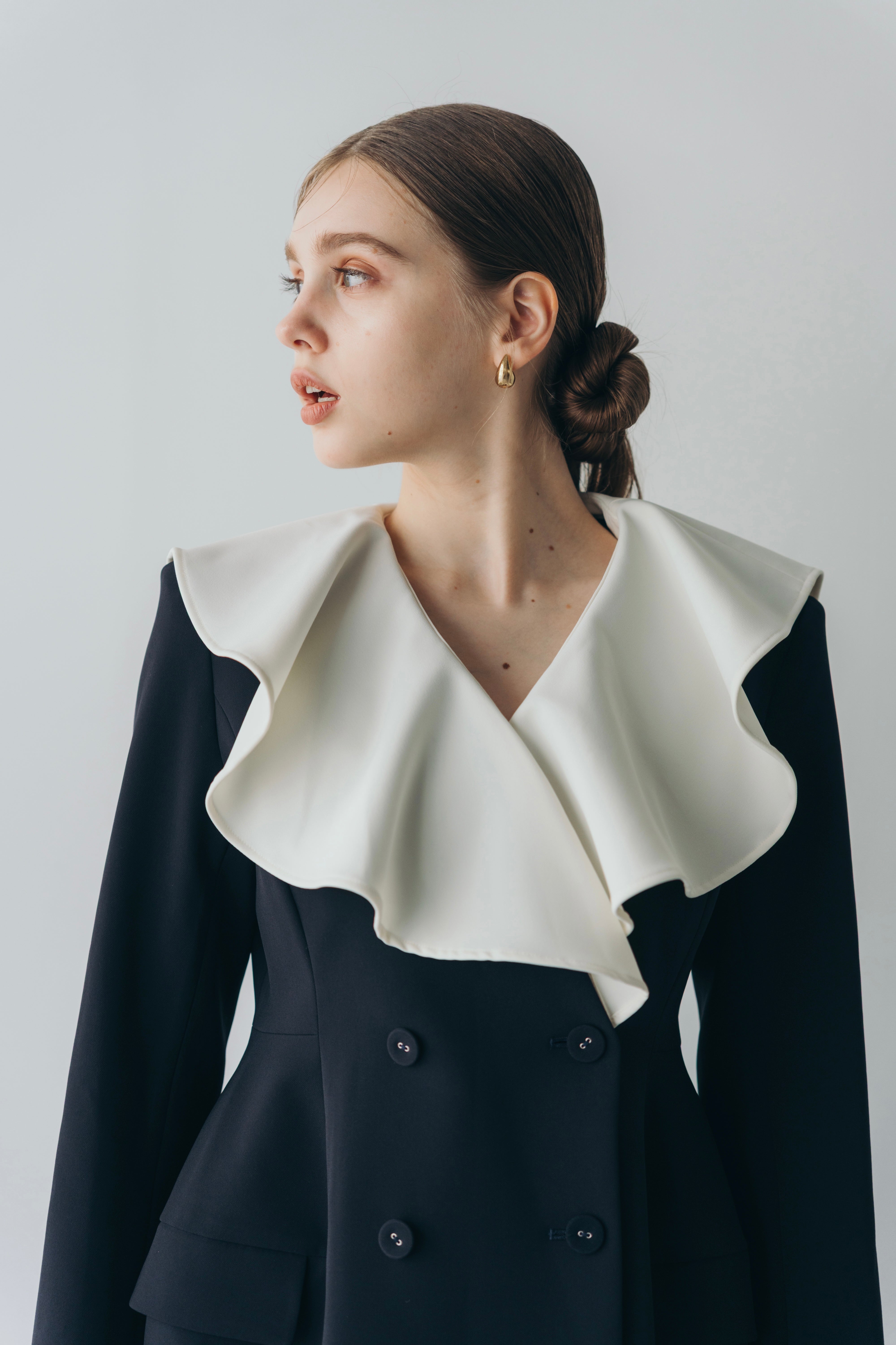 Ruffle 2way Peplum Jacket -Navy – CARLA