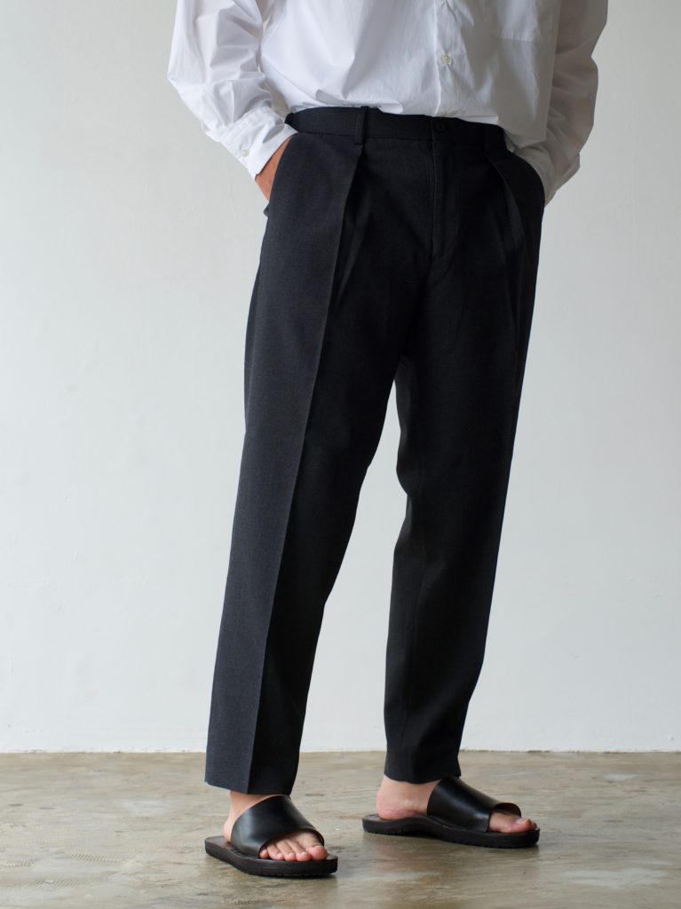 MARKAWARE マーカウェア – ORGANIC WOOL SURVIVAL CLOTH PLEATED FRONT