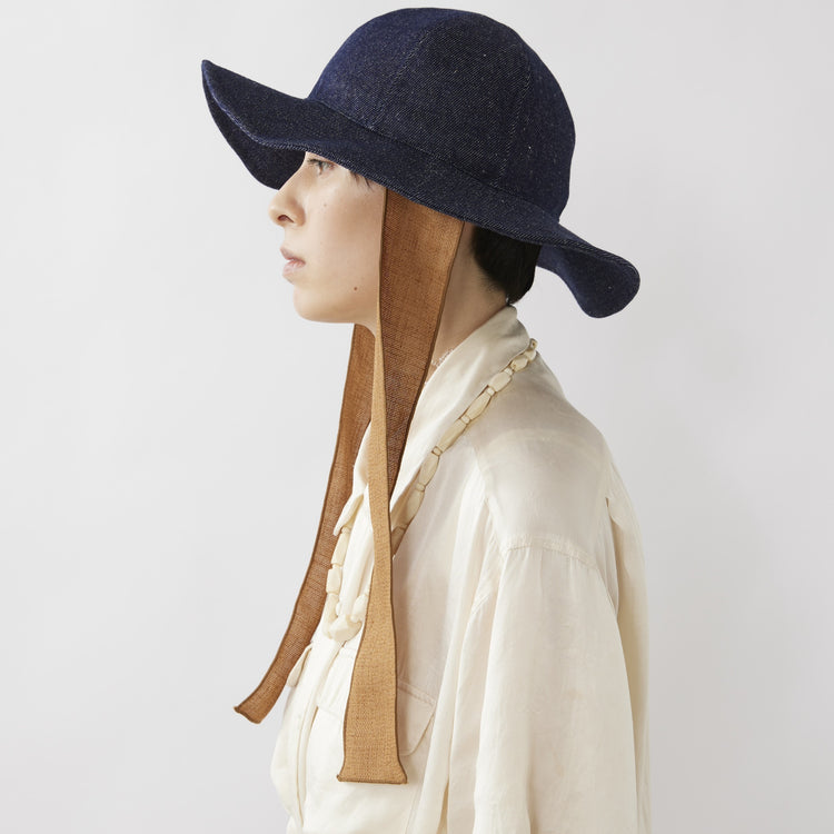 La Maison de Lyllis / ARTY – CASDAY / キャスデイ