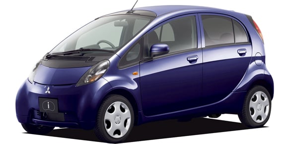 アイ（三菱）の歴代モデル・グレード別カタログ情報｜中古車なら【グー