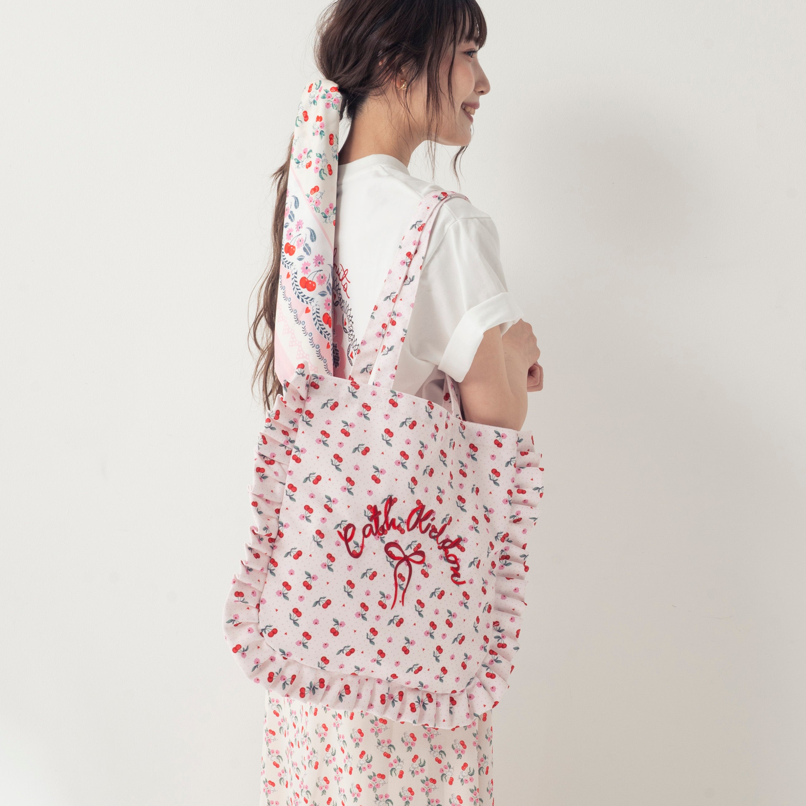 フリルトートバッグ | Cath Kidston 日本公式オンラインストア