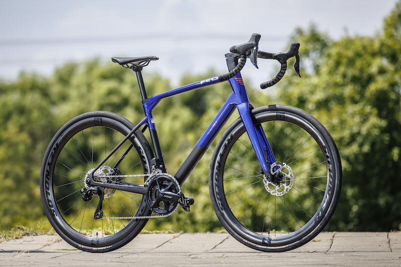 フェルトの第四世代ロードバイク「FR」「VR」。軽快さと万能性、2つの