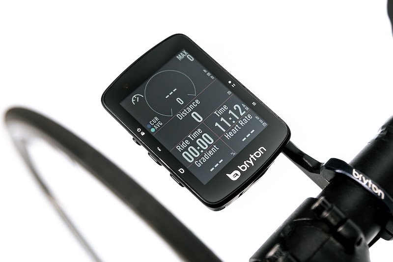 ブライトン ミドルグレードのGPSサイクリングコンピューター「Rider650