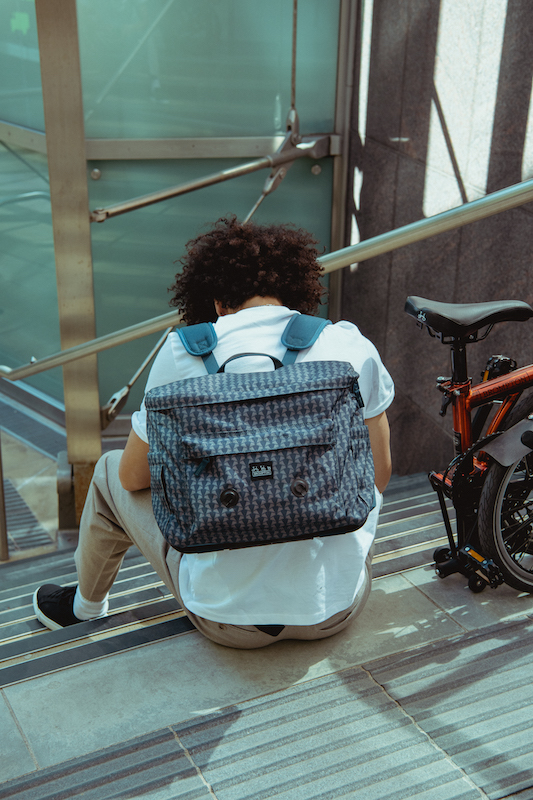 ブロンプトン×リバティ コラボバッグ 第3弾が登場｜サイクルスポーツ