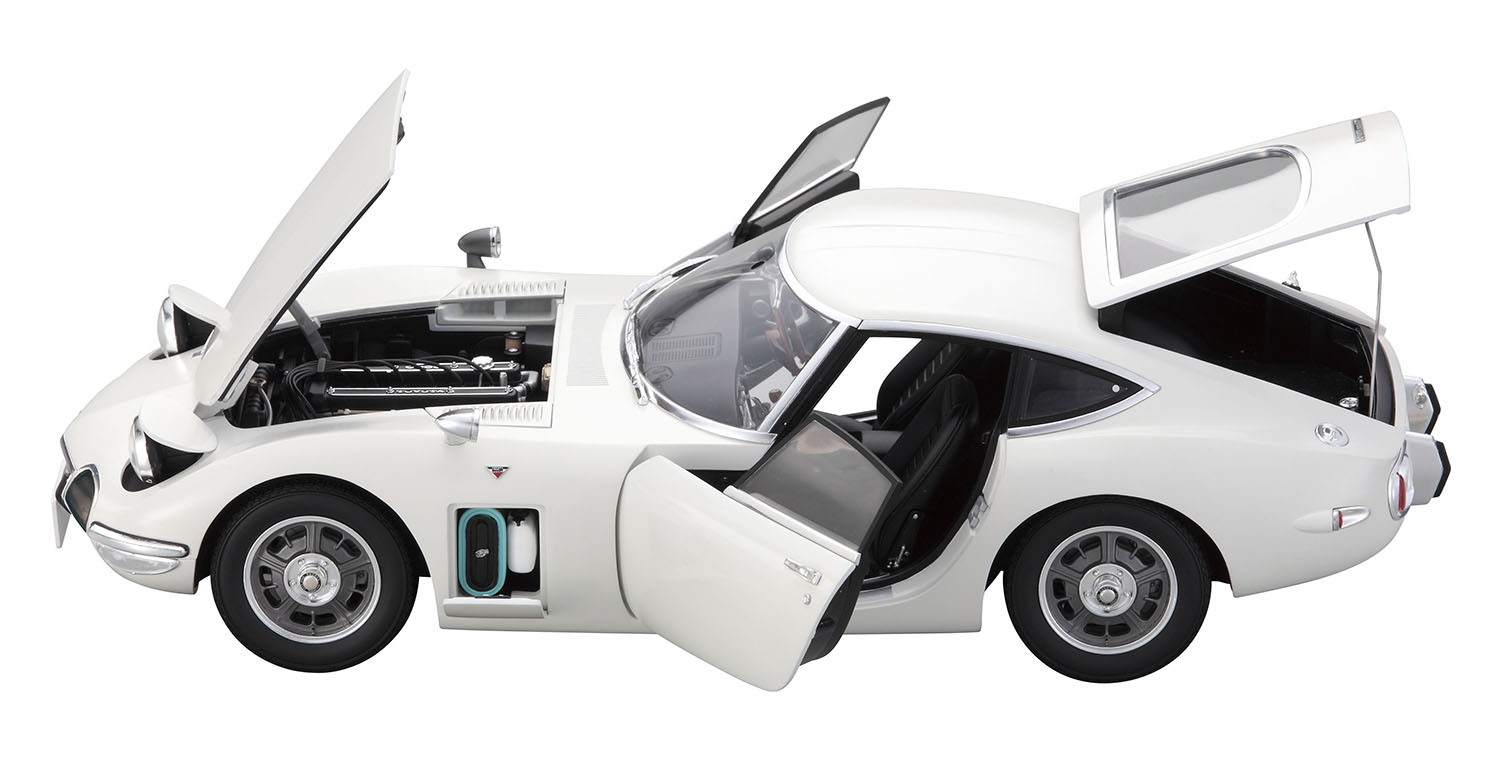 要望殺到で奇跡の復活！ 1/10スケールで組み立てる『トヨタ 2000GT』が