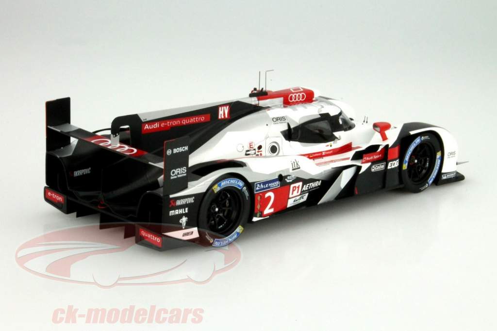 Audi R18 e-tron quattro - The winning car from Le Mans 2014 in 1:18
