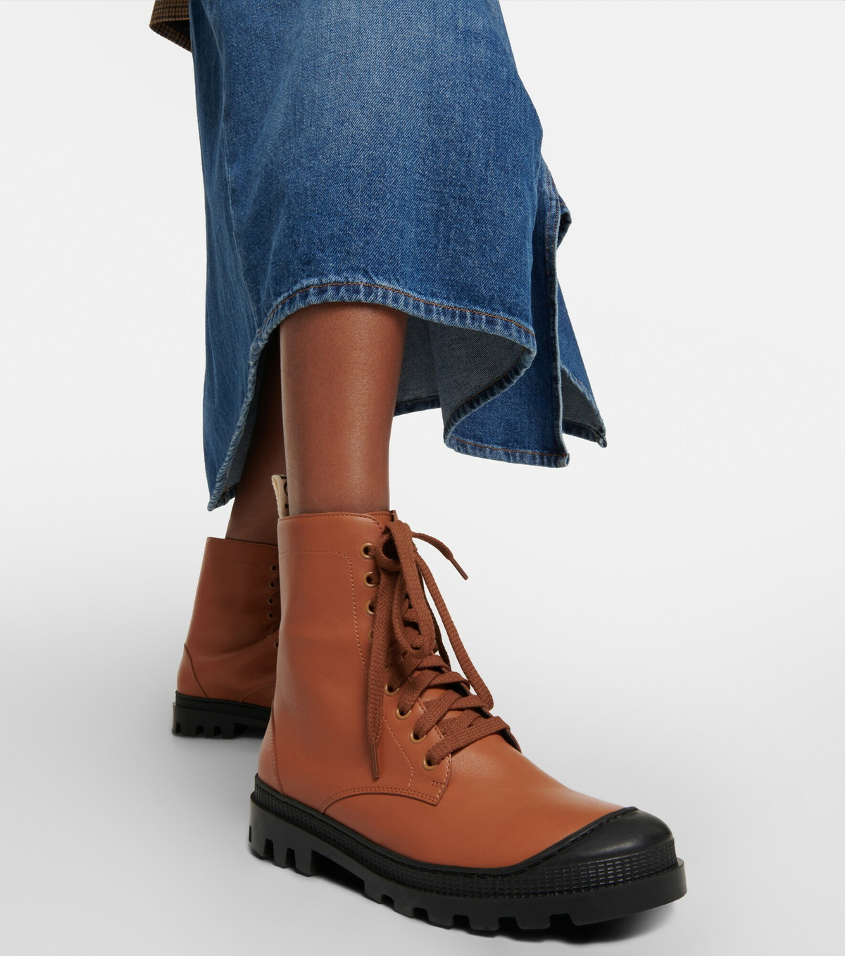 Loewe - Leather combat boots Loewe