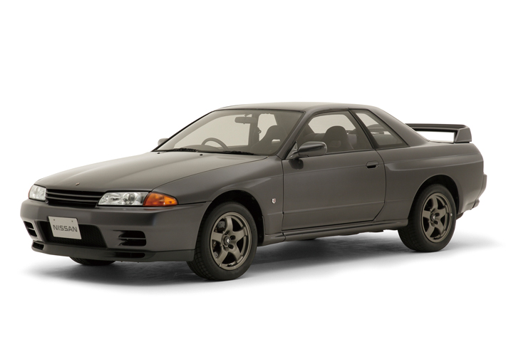 GT-R（R32）はラジコンでも不動の人気！ 実車で出来ないドリフトを決め