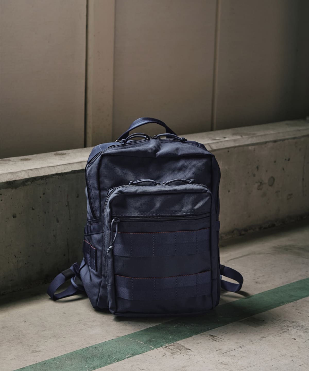 機能美が魅力の〈BRIEFING〉別注コレクション｜BEAMS