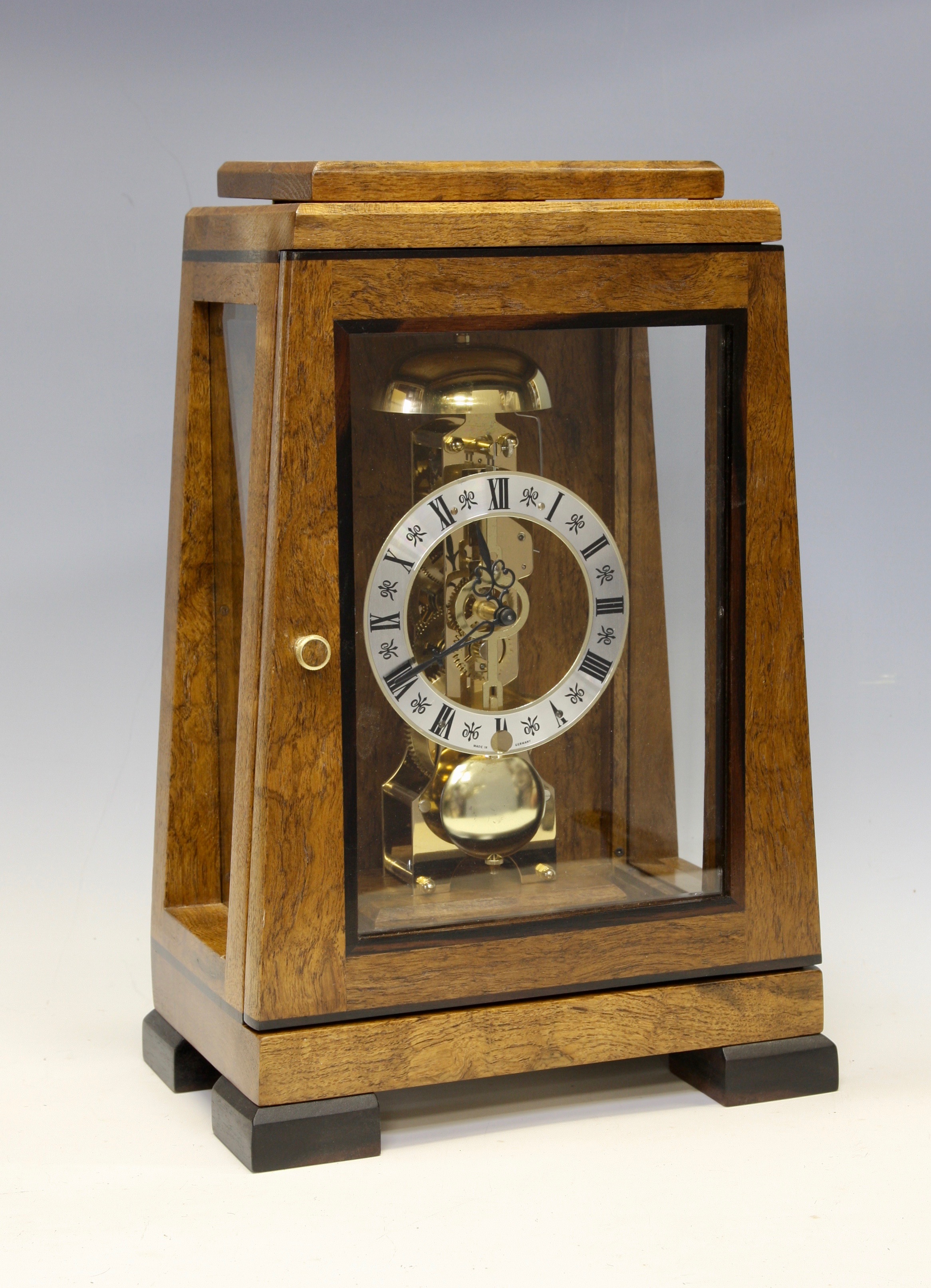 wuba ワルミルク　置時計　機械式　ゼンマイ式 オランダ「Warmink-Wuba/ワーミンク・ウーバァ」社製の置き時計 機械式