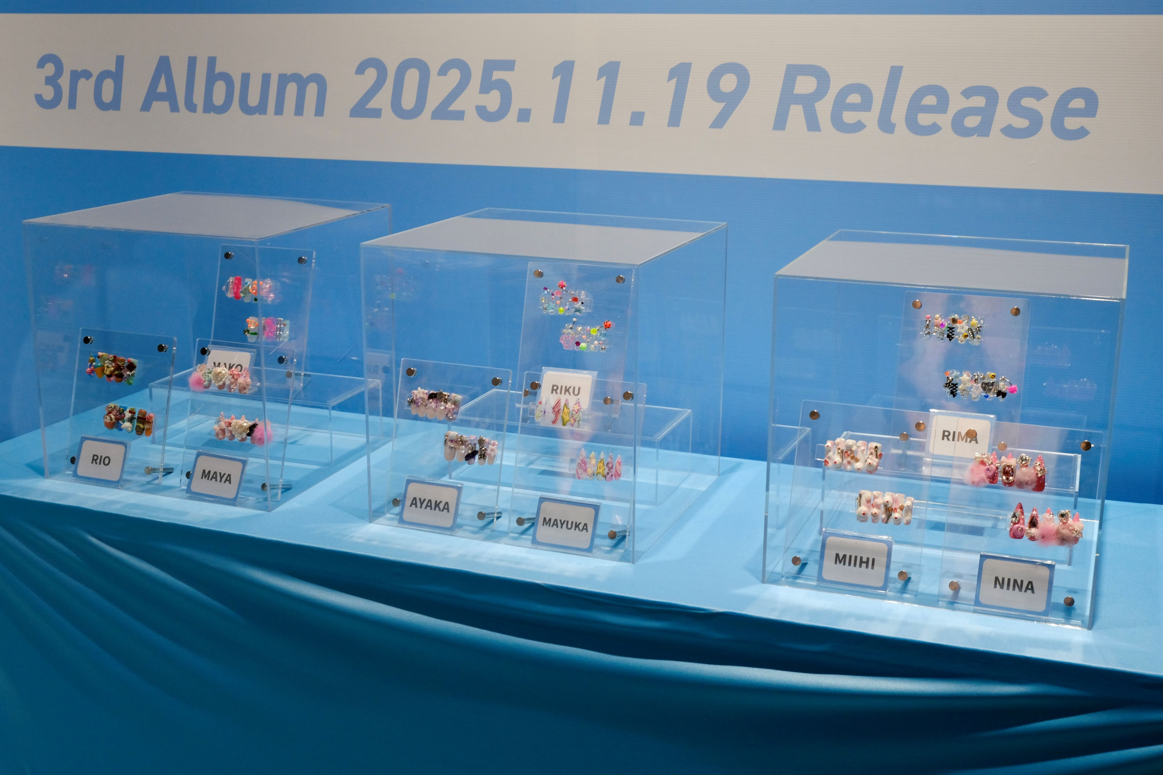 3rd Album『New Emotion』のリリースを記念し、SHIBUYA TSUTAYA 1Fを