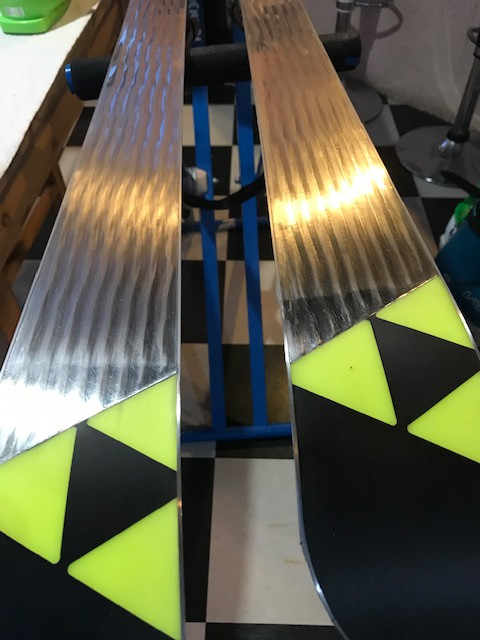 MGC》「人工芝」サマーゲレンデ専用板（滑走面の張替え） - MACK