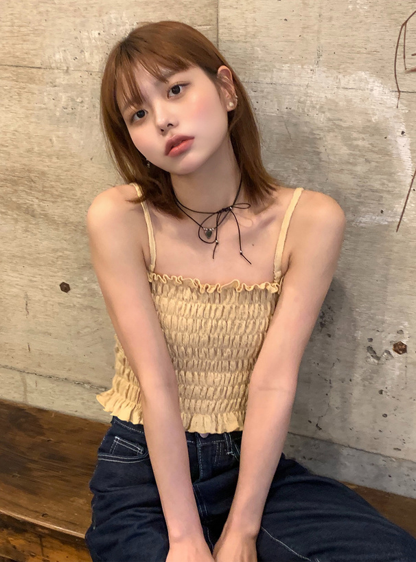 カップ付きシャーリングフリルキャミソール[dk1433] | レディース