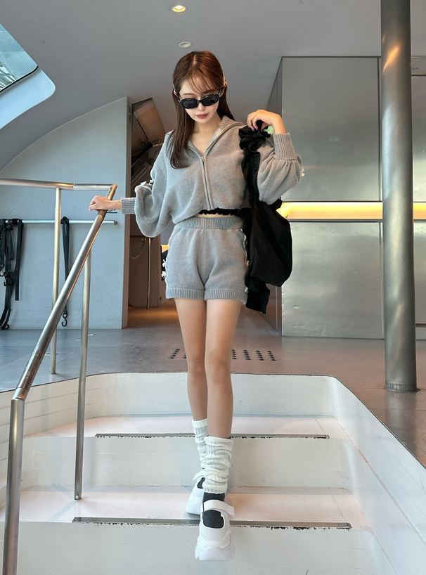 リボンラインジップブルゾン×ショートパンツニットセットアップ[lt51