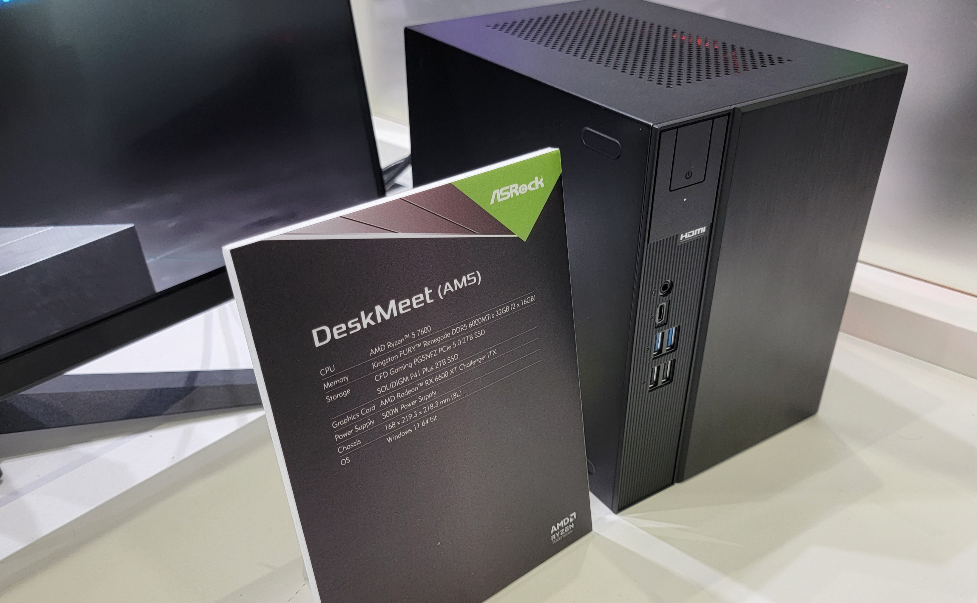 ASRock's DeskSlim and DeskMeet Compact PCs Get Ryzen 7000 and PCIe