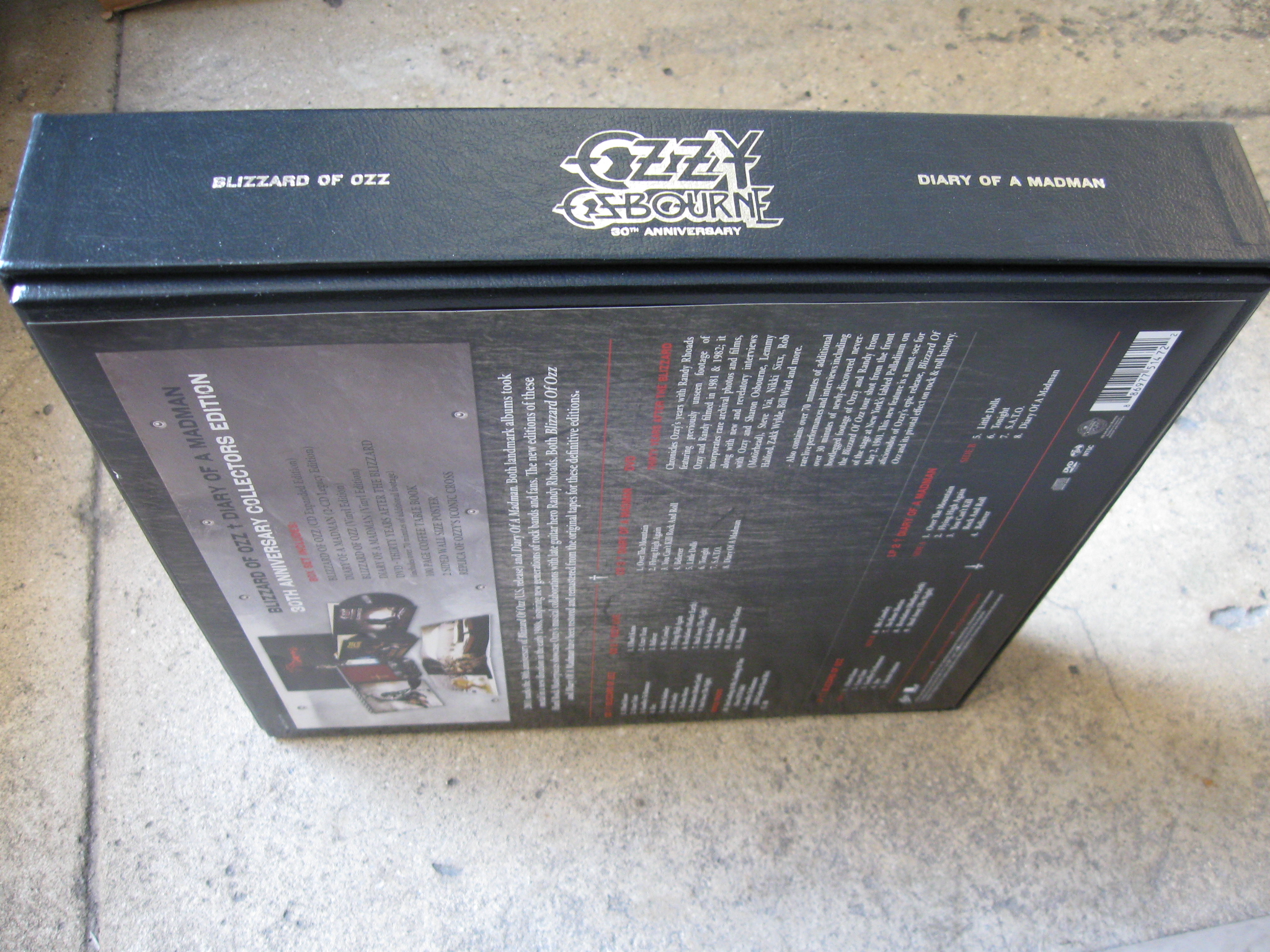 Video: Ozzy Osbourne Checks Out the New Blizzard of Ozz/Diary of a