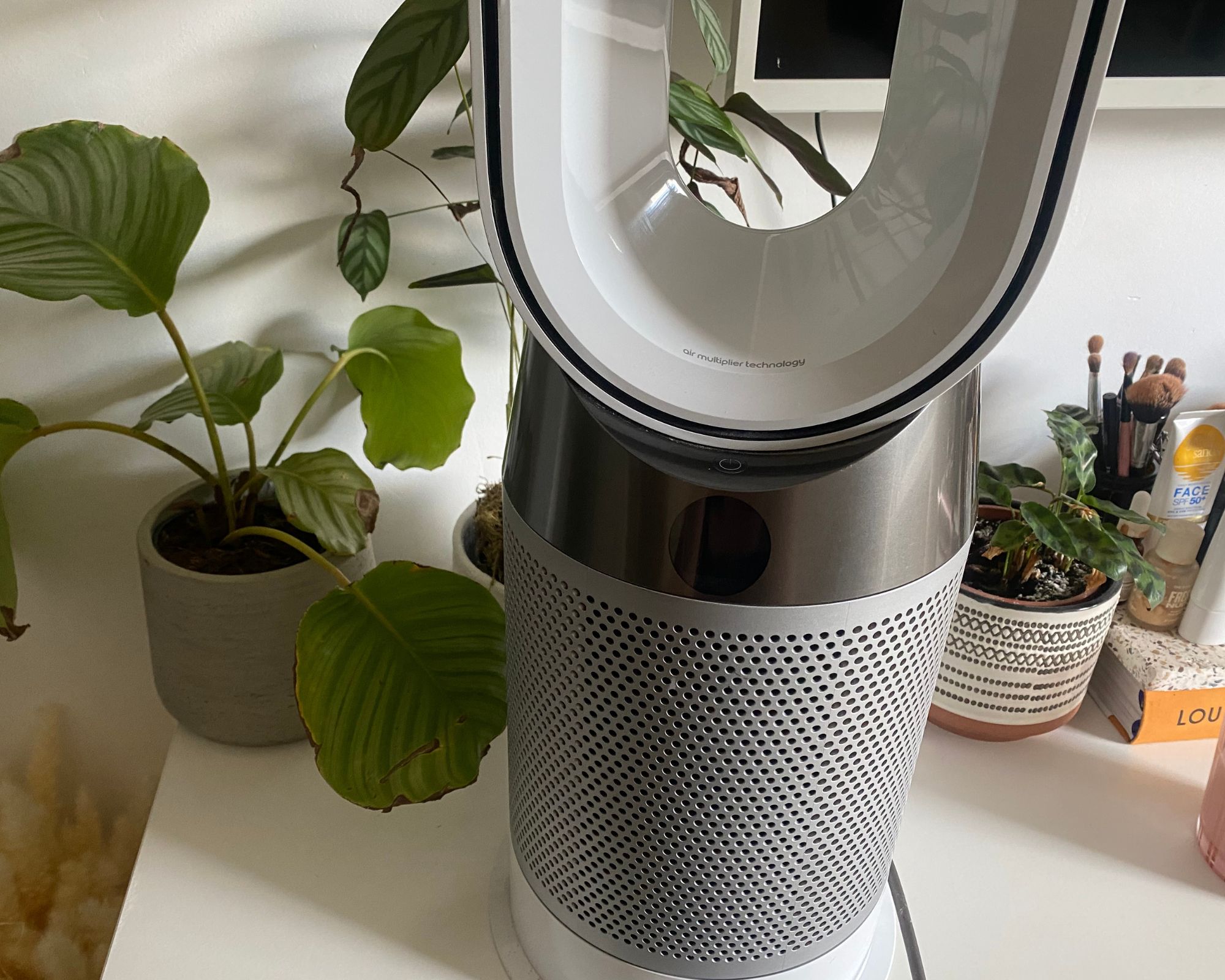 Dyson Pure Hot + Cool HP04 review | Real Homes