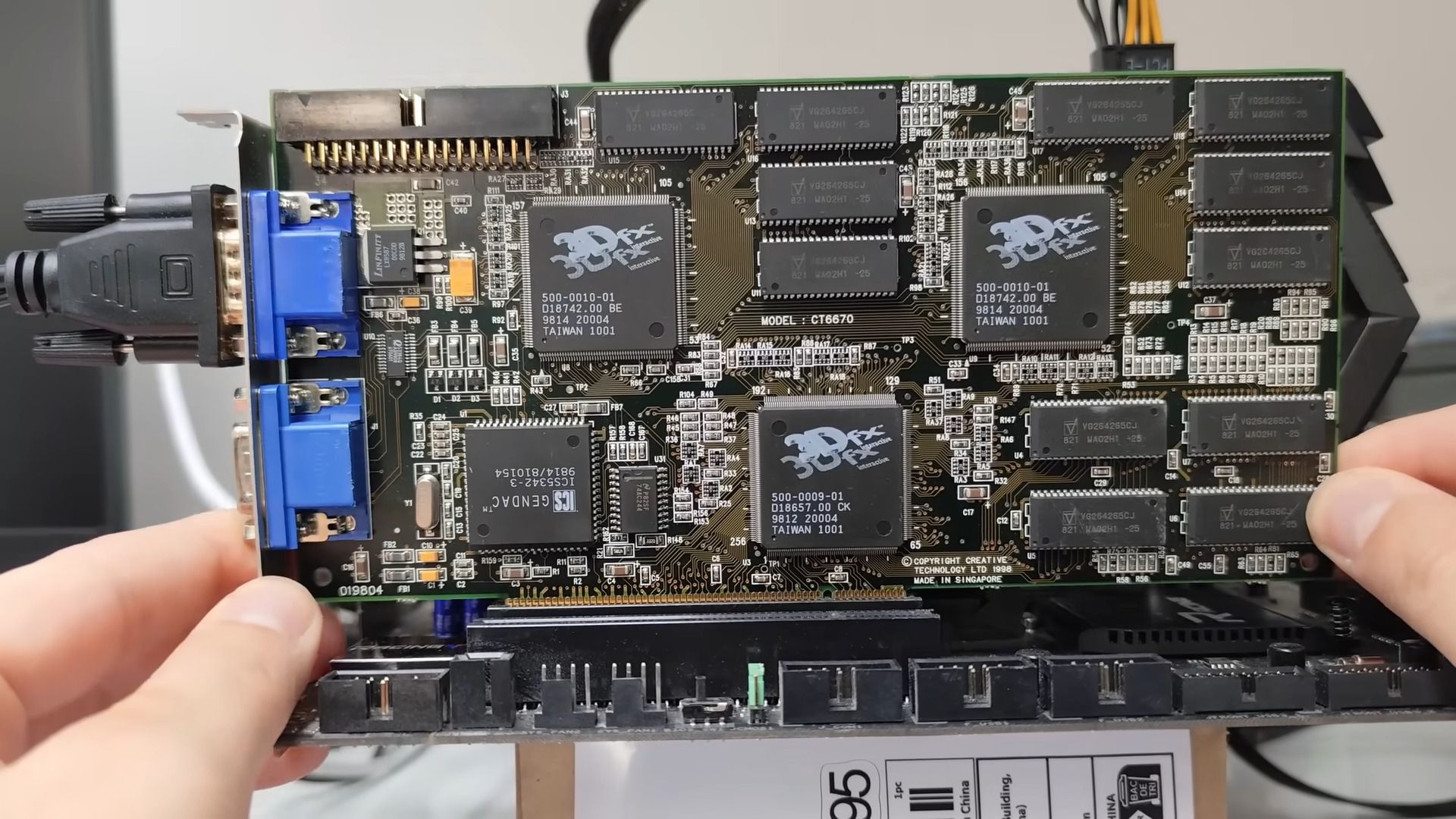Ancient 3dfx Voodoo2 graphics card coaxed into working in modern