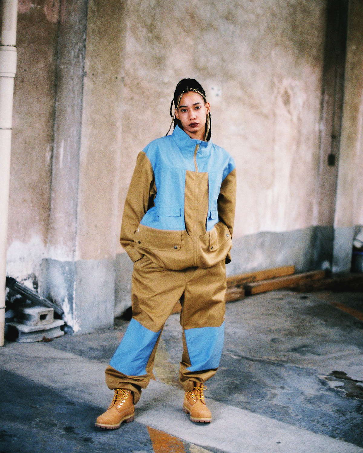 Diaspora skateboards × Dickiesが10月22日に発売