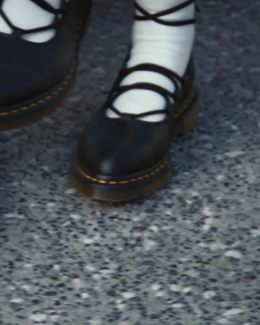 Elphie II Virginia leather ballet flats in Black | Dr. Martens