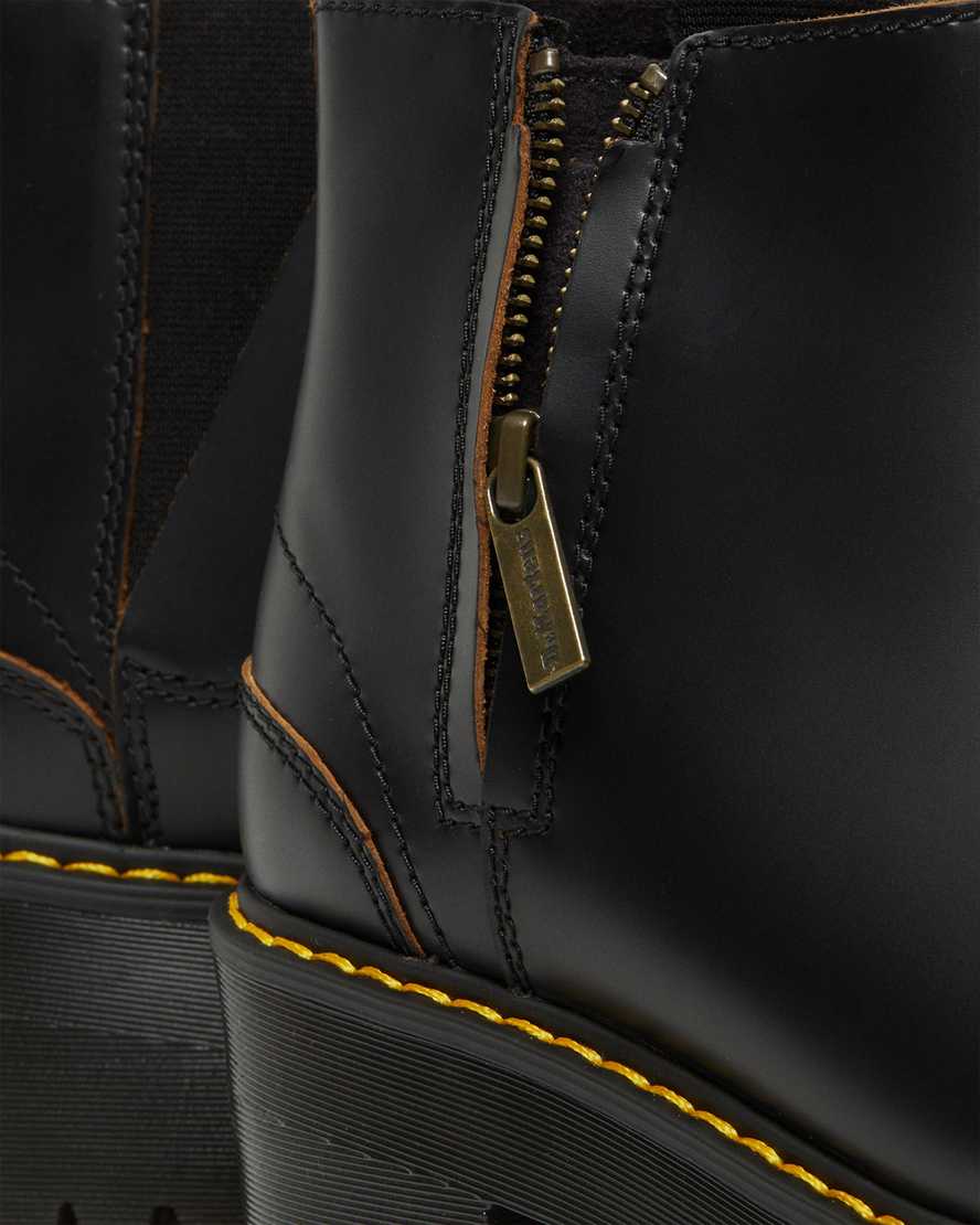 Rometty II Vintage Smooth Leather Chelsea Boots | Dr. Martens ReWair