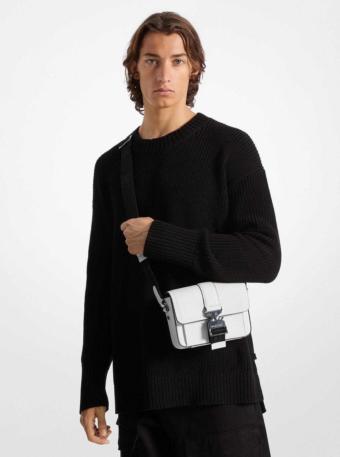 HUDSON ペブルレザー アビエーター クロスボディ | メッセンジャー