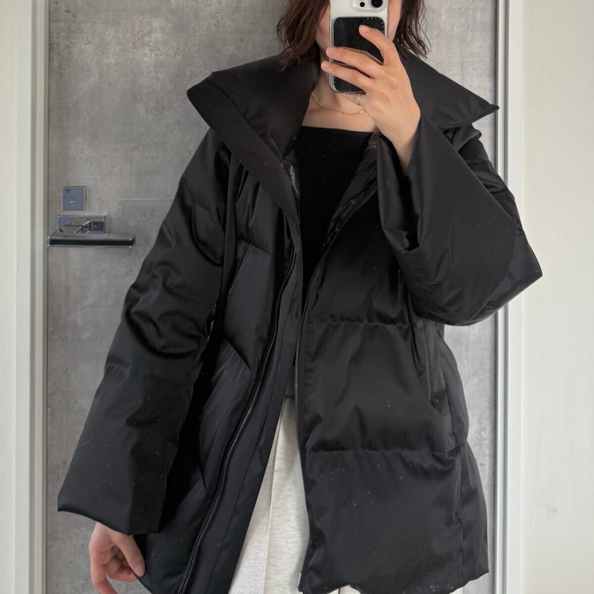 ユニクロ＋J復刻ダウンが登場！着太りしない細見えコーデのコツ【購入